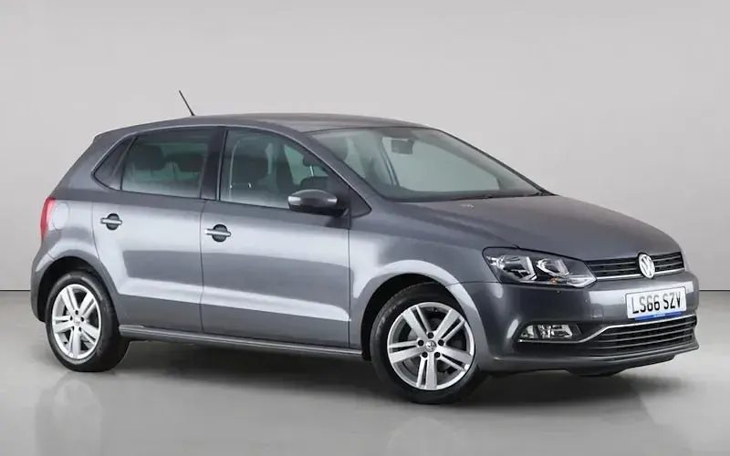 Used VW Polo Match 90 HP (66 kW) 2016 Hatchback