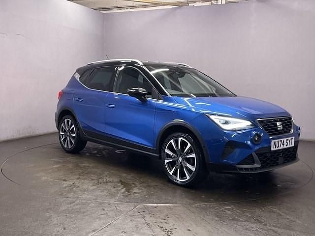 Used Seat Arona FR 115 HP (84 kW) 2024 Blue SUV