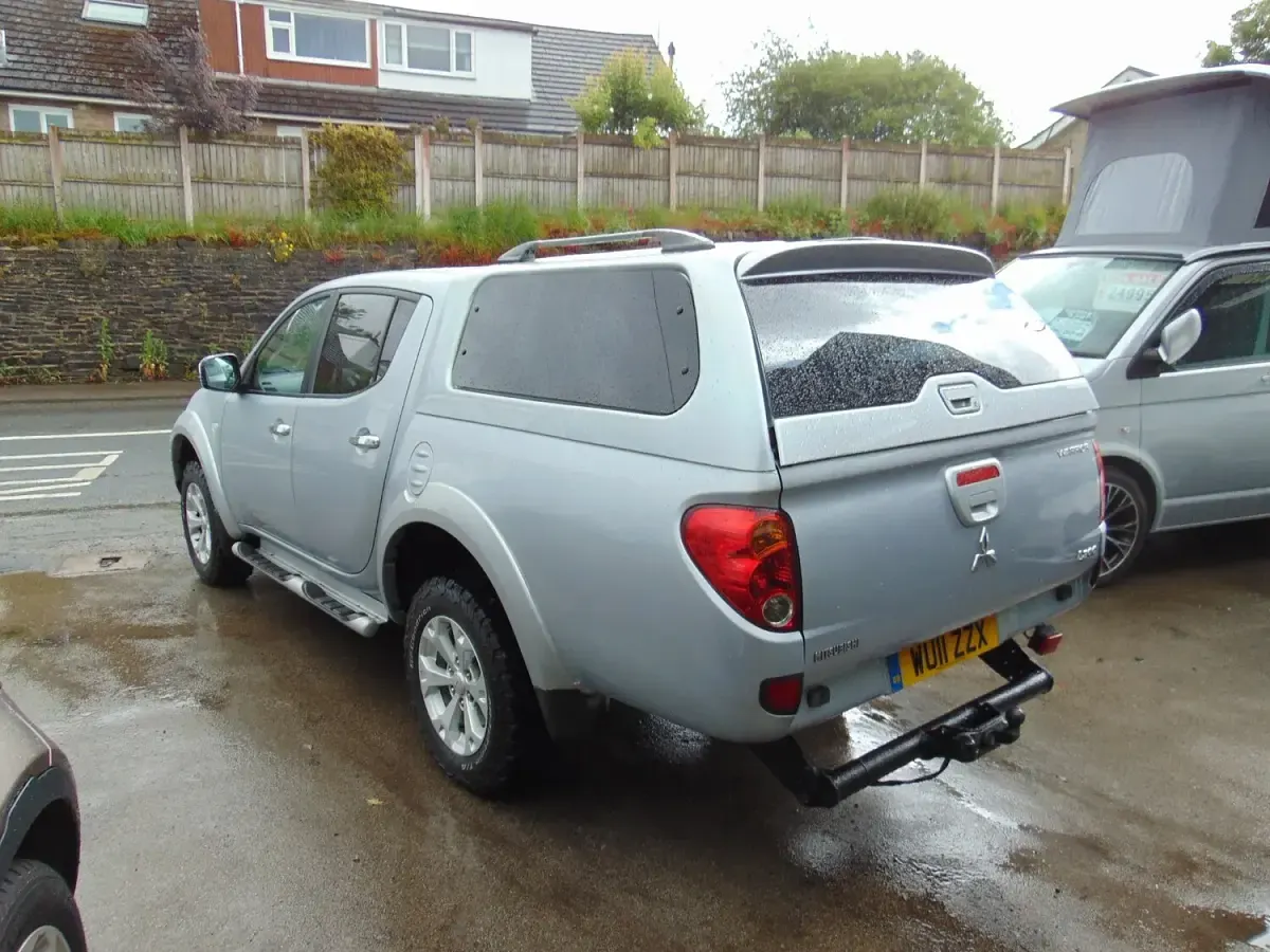 Used Mitsubishi L200 Warrior 176 HP (129 kW) 2011 Silver Pickup