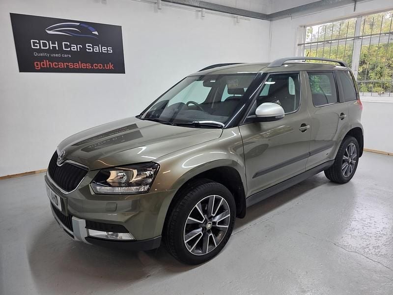 Green Used 2017 Skoda Yeti SE Drive SUV | £12,295 (Fair price) - Image 1/4