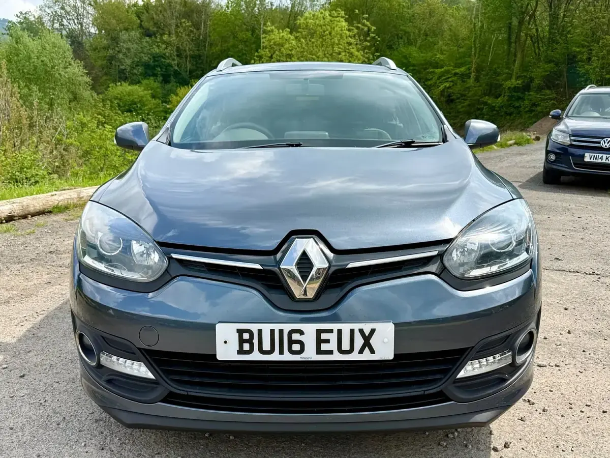 Used Renault Mégane GrandTour Expression+ 110 HP (80 kW) 2016 Grey Estate