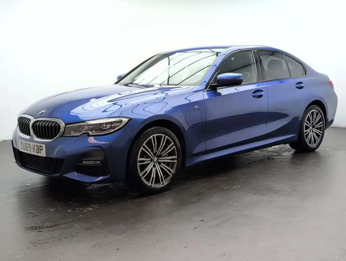 Used BMW 330e M Sport 2019 Blue Sedan