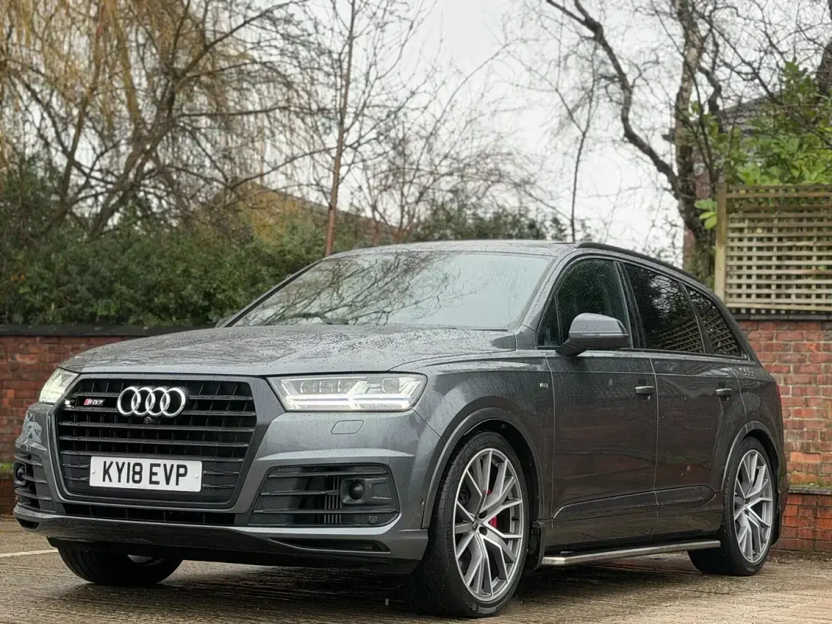 Used Audi SQ7 435 HP (319 kW) 2018 Grey SUV