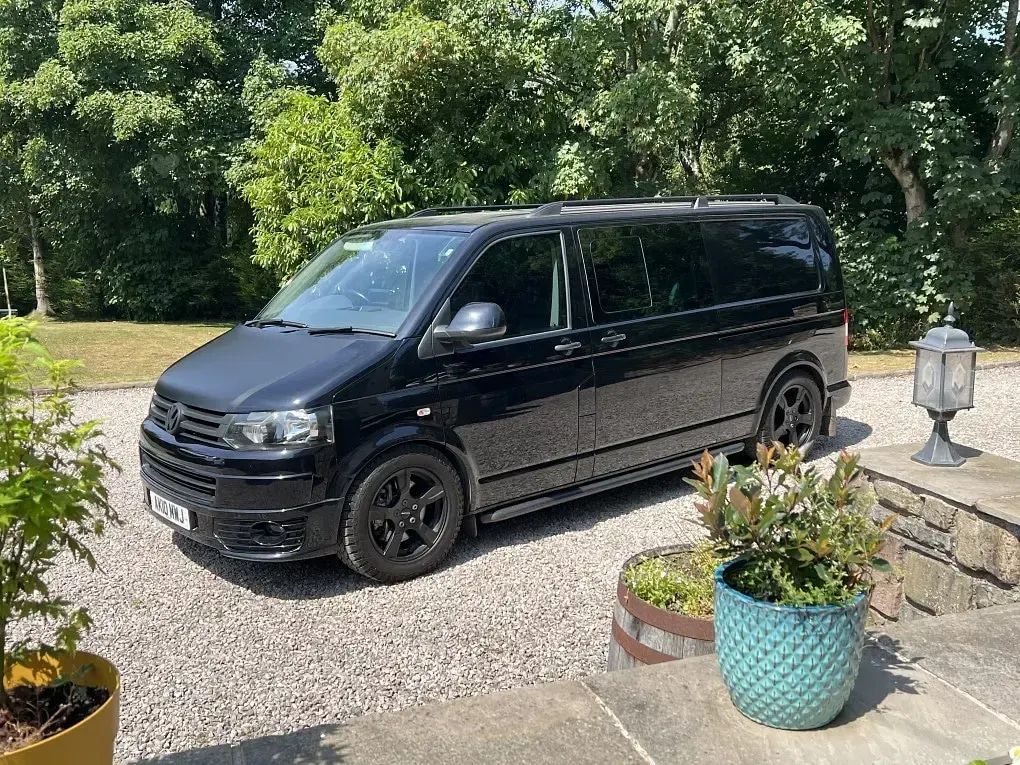 Used VW T5 180 HP (132 kW) 2010 Black Van