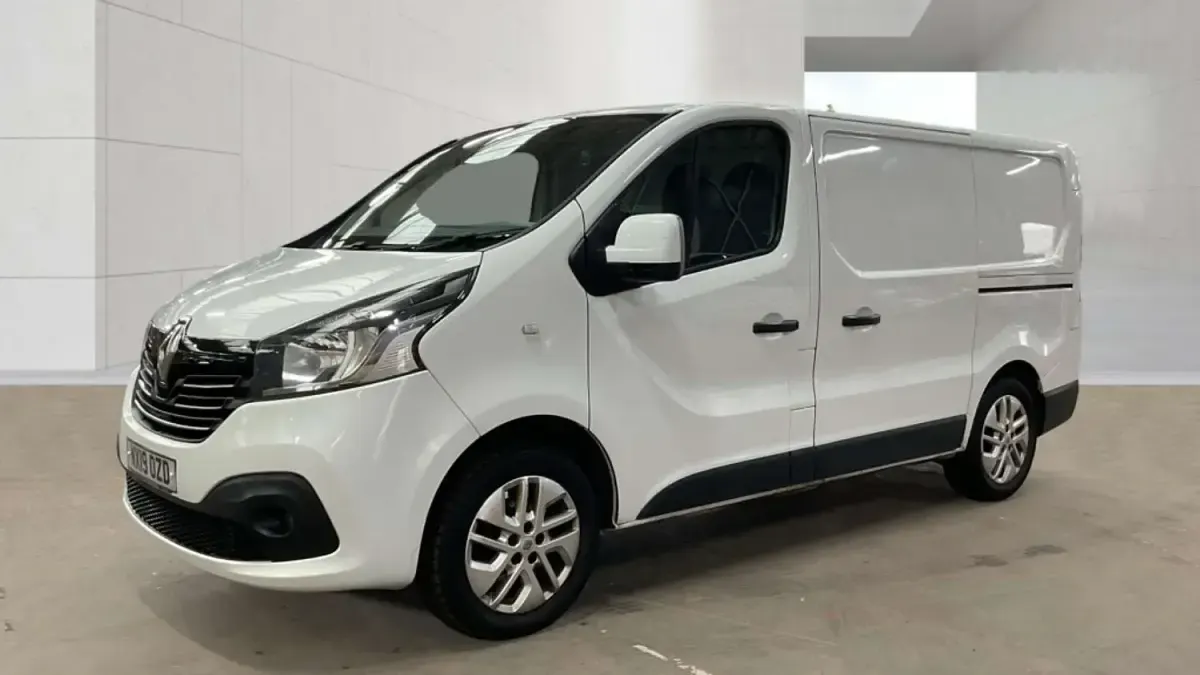 Begagnad Renault Trafic 2019 Vit Minibuss