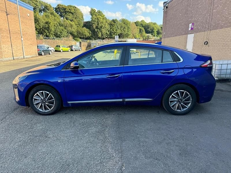Used Hyundai Ioniq Premium 100 kW (136 HP) 2021 Blue Hatchback