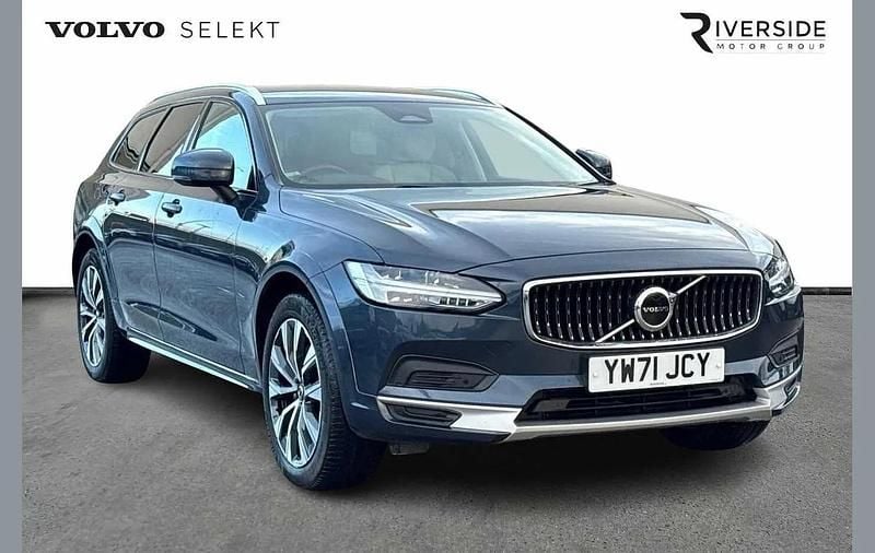 Blue Used 2022 Volvo V90 CC Estate | £26,991 (Fair price) - Image 1/4