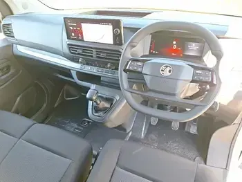 New Vauxhall Vivaro 2025 White MPV