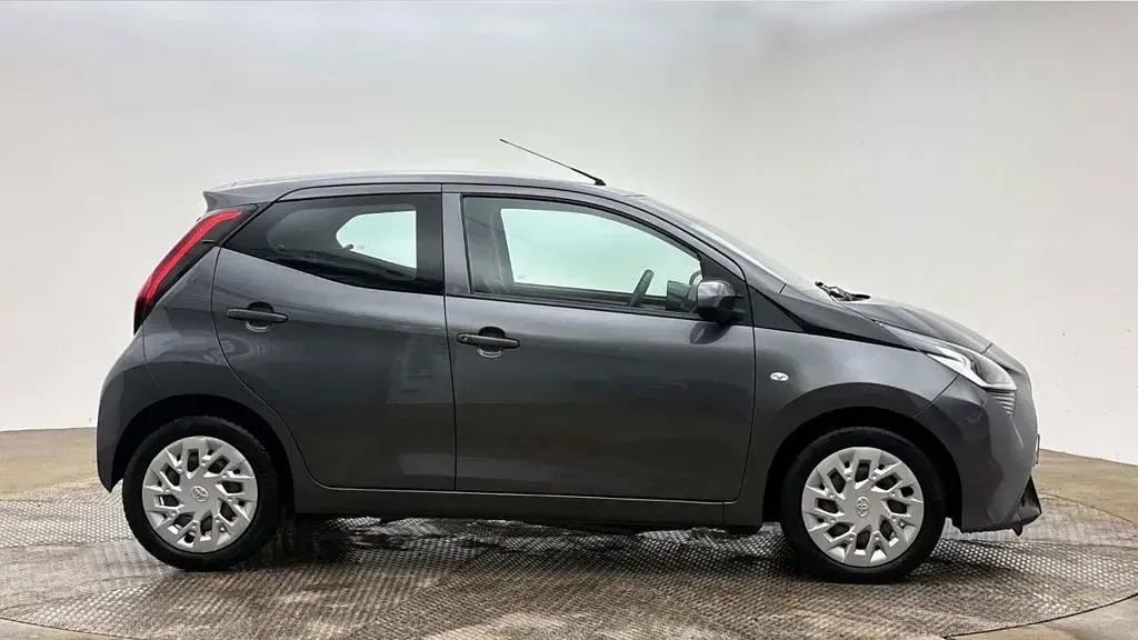 Used Toyota Aygo X-play 2022 Grey Hatchback