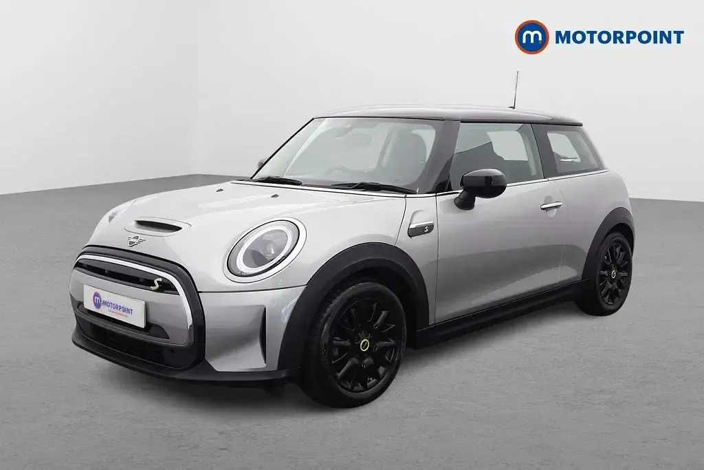 Usado Mini Cooper S Hatch 135 kW (184 HP) 2023 Prateado Citadino