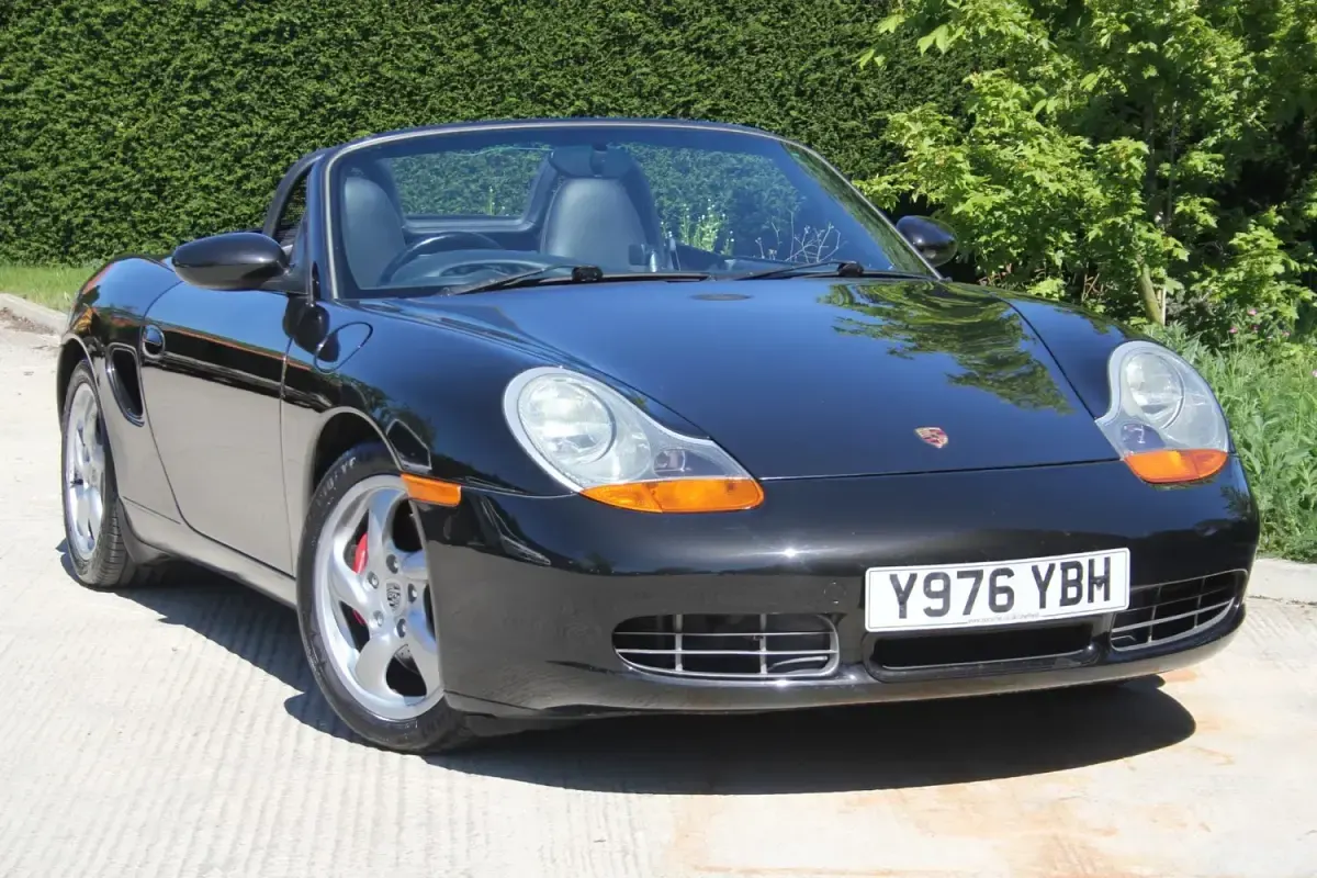 Begagnad Porsche Boxster 2001 Svart Cab