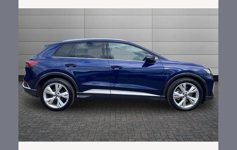 Used Audi Q4 e-tron S-Line 210 kW (286 HP) 2025 Blue SUV