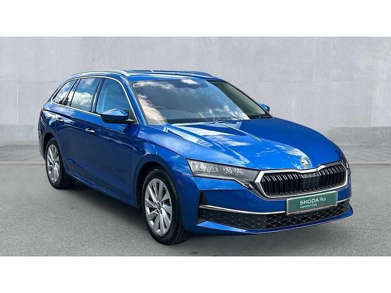Blue Used 2025 Skoda Octavia SE L Estate | £25,750 (Expensive) - Image 1/4