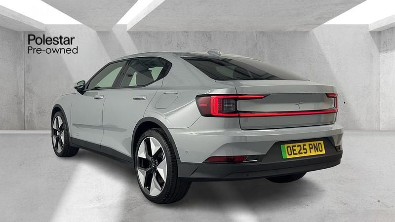 Begagnad Polestar 2 Long Range Single Motor 219 kW (299 HK) 2025 Grå Halvkombi