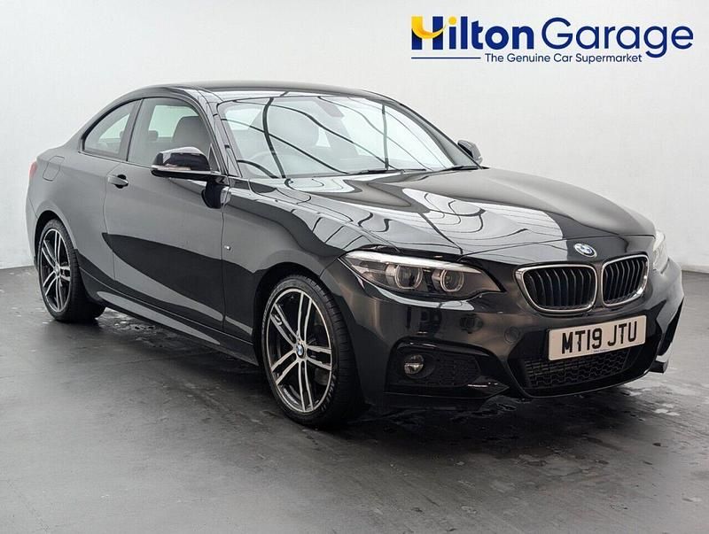 Black Used 2019 BMW 220 M Sport Coupe | £14,200 (Good price) - Image 1/4