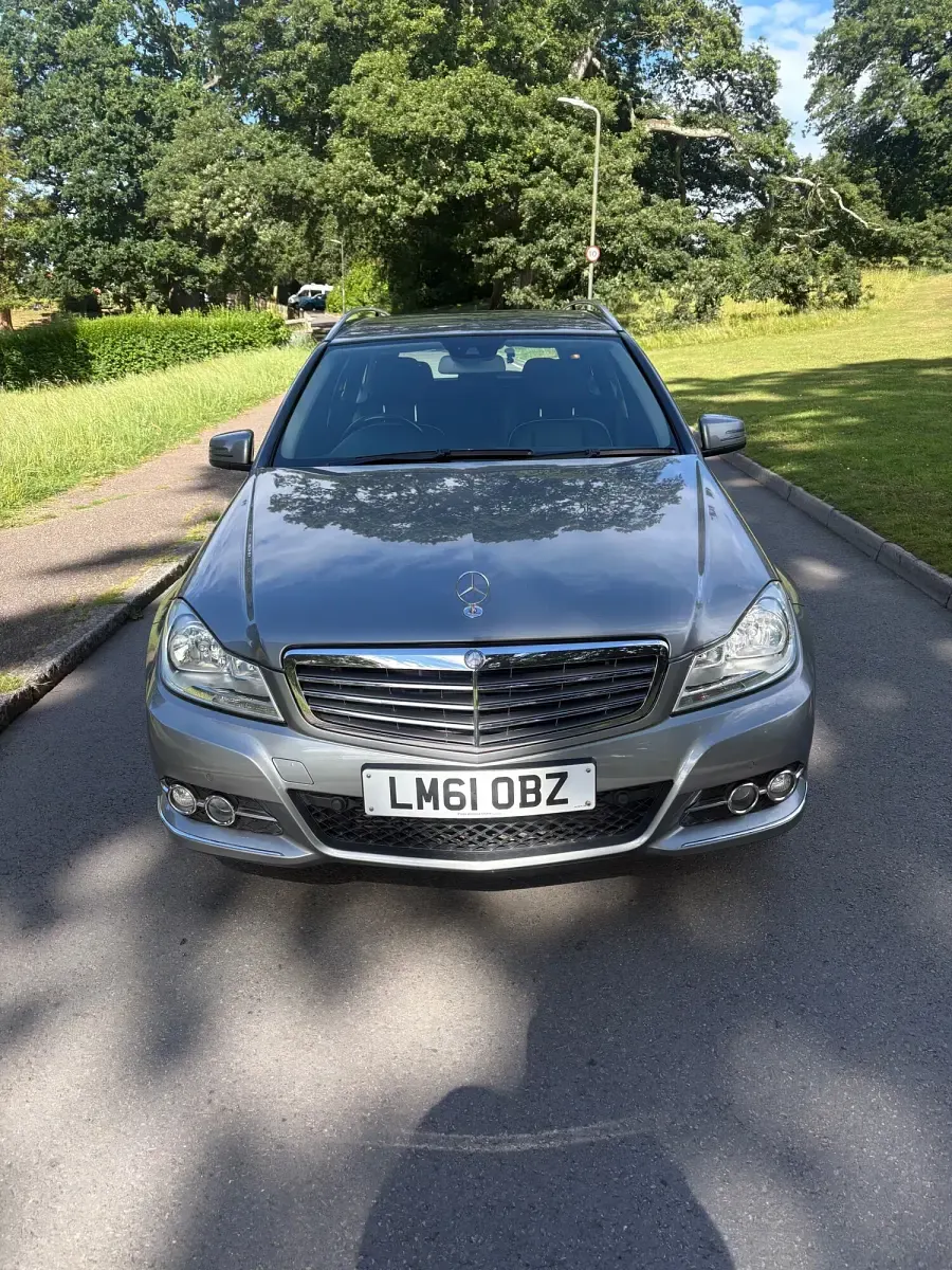 Used Mercedes C350 Elegance 2011 Silver Estate