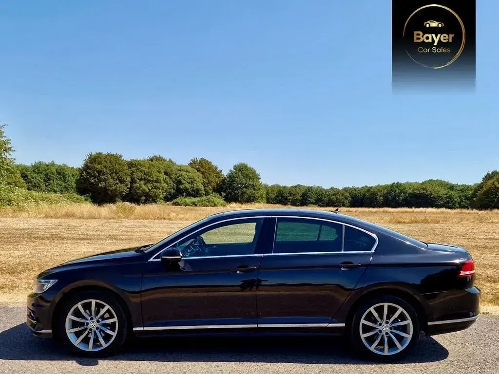 Used VW Passat R-line 150 HP (110 kW) 2017 Black Sedan