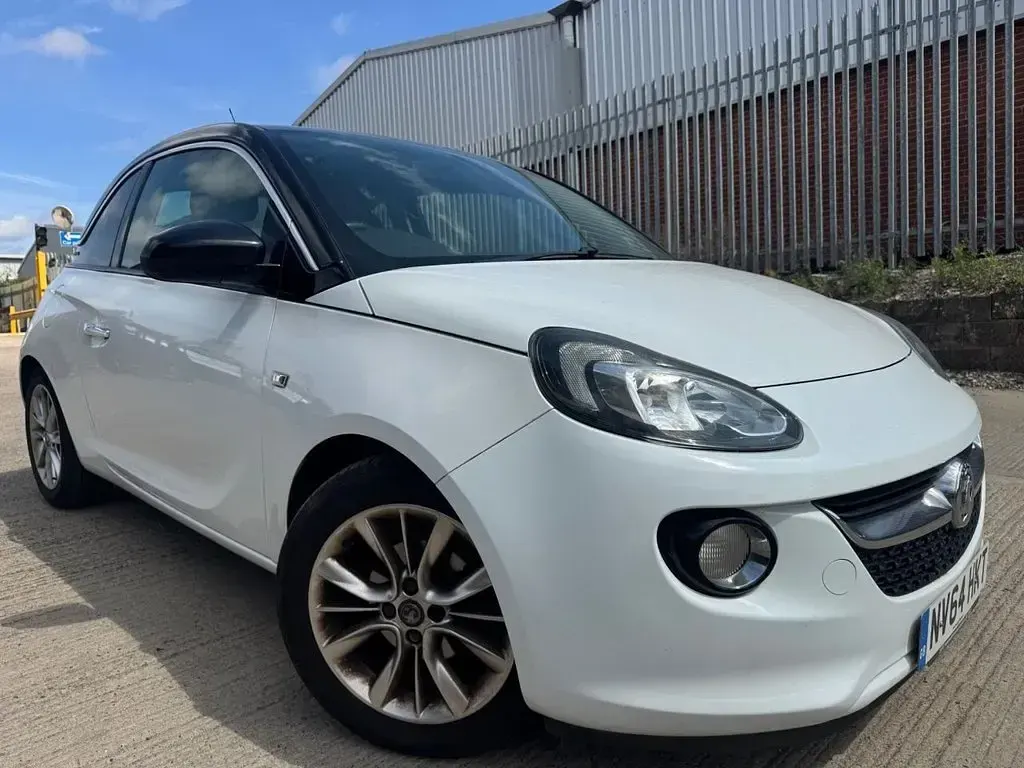 Used Vauxhall Adam Jam 87 HP (63 kW) 2014 White Hatchback