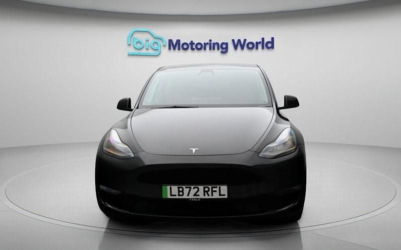 Used Tesla Model Y Long Range AWD 286 kW (389 HP) 2025 SUV