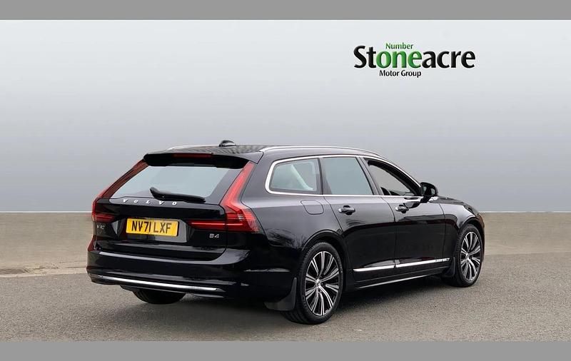 Used Volvo V90 Inscription 194 HP (142 kW) 2021 Black Estate