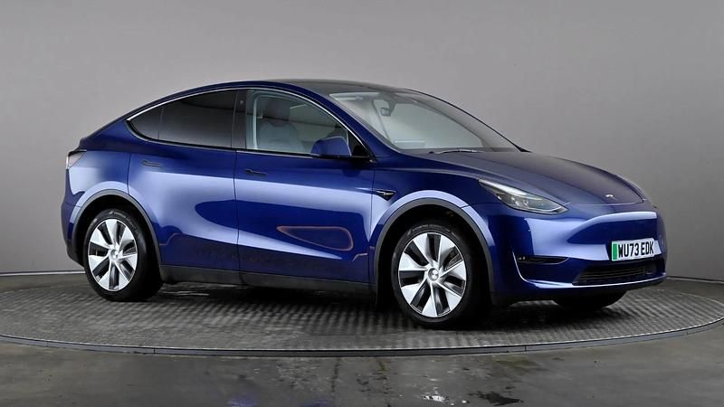 Blue Used 2023 Tesla Model Y Long Range AWD SUV | £29,298 - Image 1/3