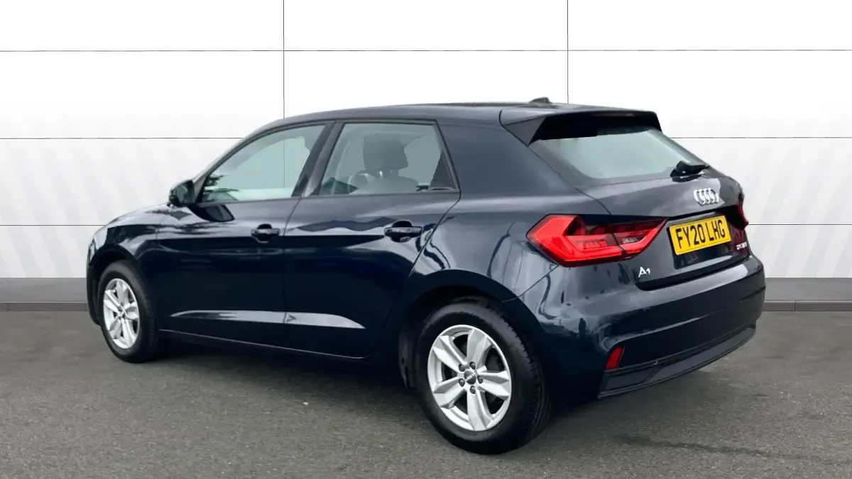 Used Audi A1 Performance 95 HP (69 kW) 2020 Blue SUV