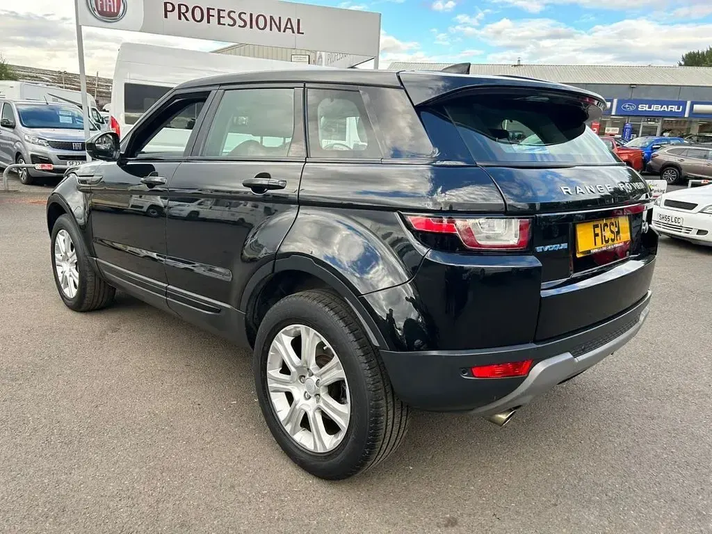 Usado Land Rover Range Rover evoque SE 240 HP (176 kW) 2017 Preto SUV