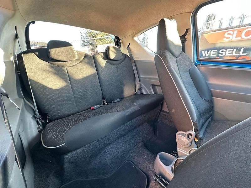 Used Peugeot 107 68 HP (50 kW) 2010 Blue Hatchback