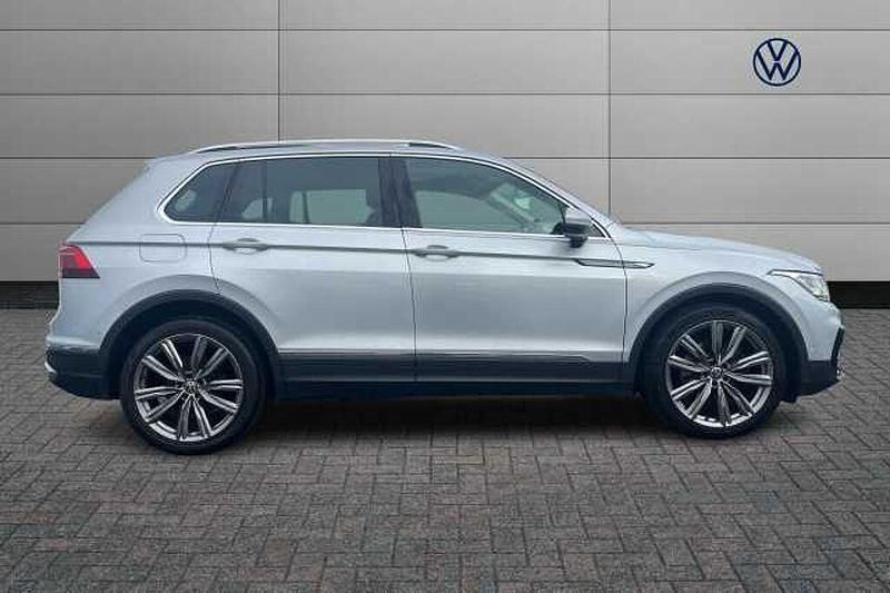 Used VW Tiguan Elegance+ 200 HP (147 kW) 2021 Silver SUV
