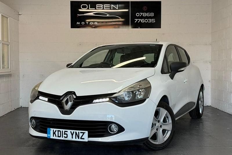 White Used 2015 Renault Clio IV Expression+ Hatchback | £4,290 (Good price) - Image 1/1