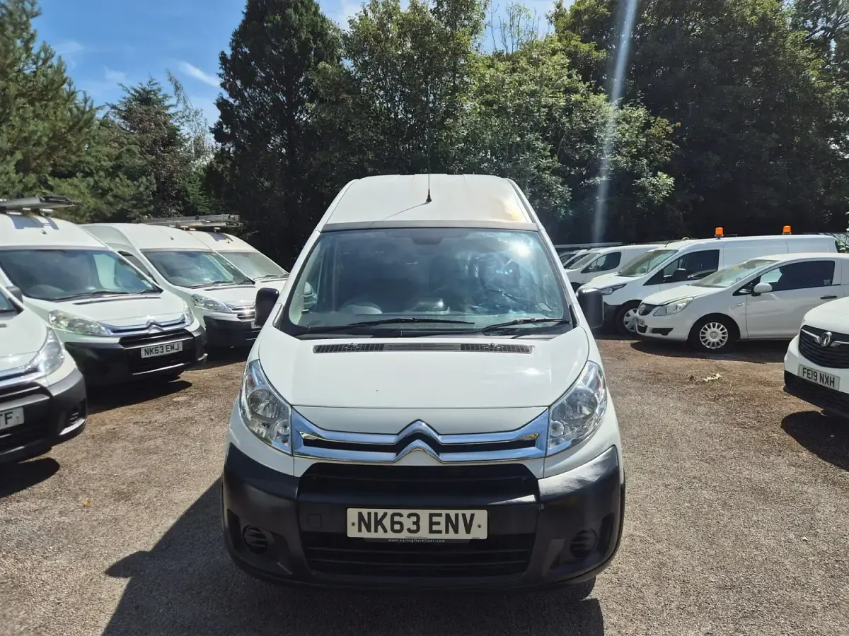 Used Citroën Dispatch 95 HP (69 kW) 2013 White MPV