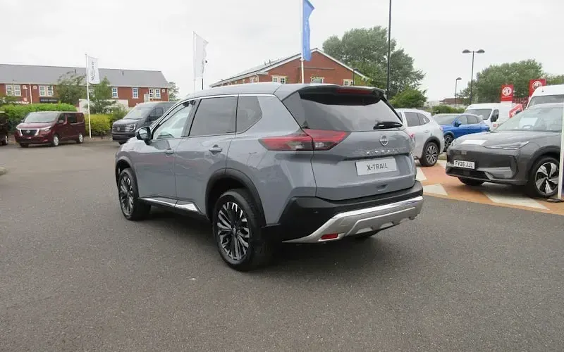 New Nissan X-Trail Tekna 163 HP (119 kW) 2026 Grey SUV
