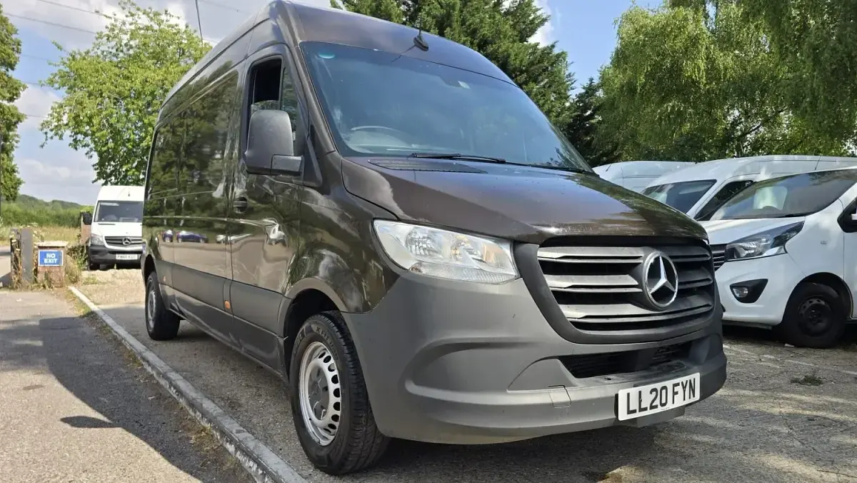 Used Mercedes Sprinter 2020 Brown Van