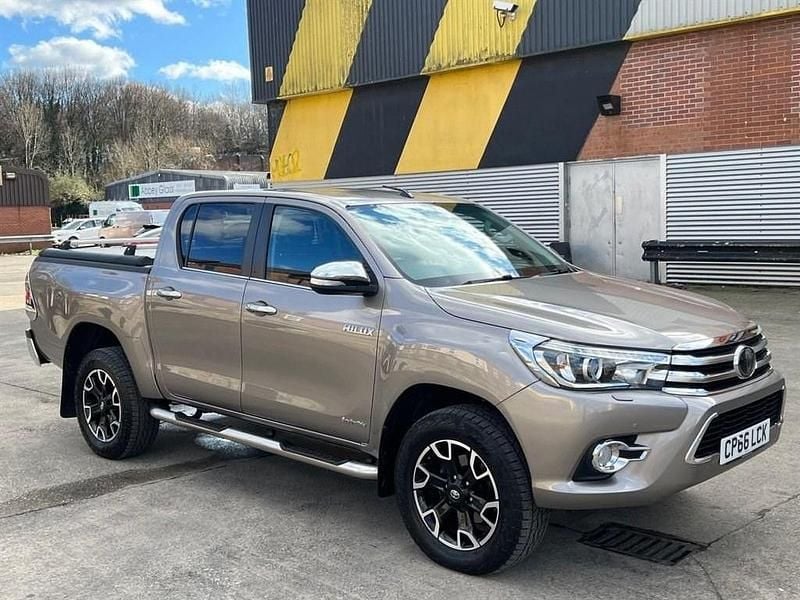 Bronze Used 2016 Toyota HiLux Pickup | £16,989 (Good price) - Image 1/4