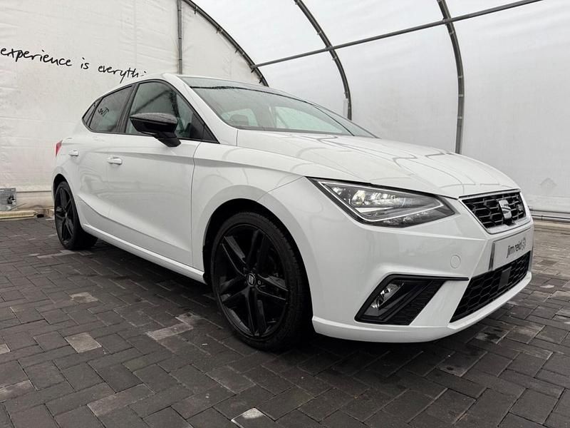 Used Seat Ibiza FR Sport 95 HP (69 kW) 2021 White Hatchback