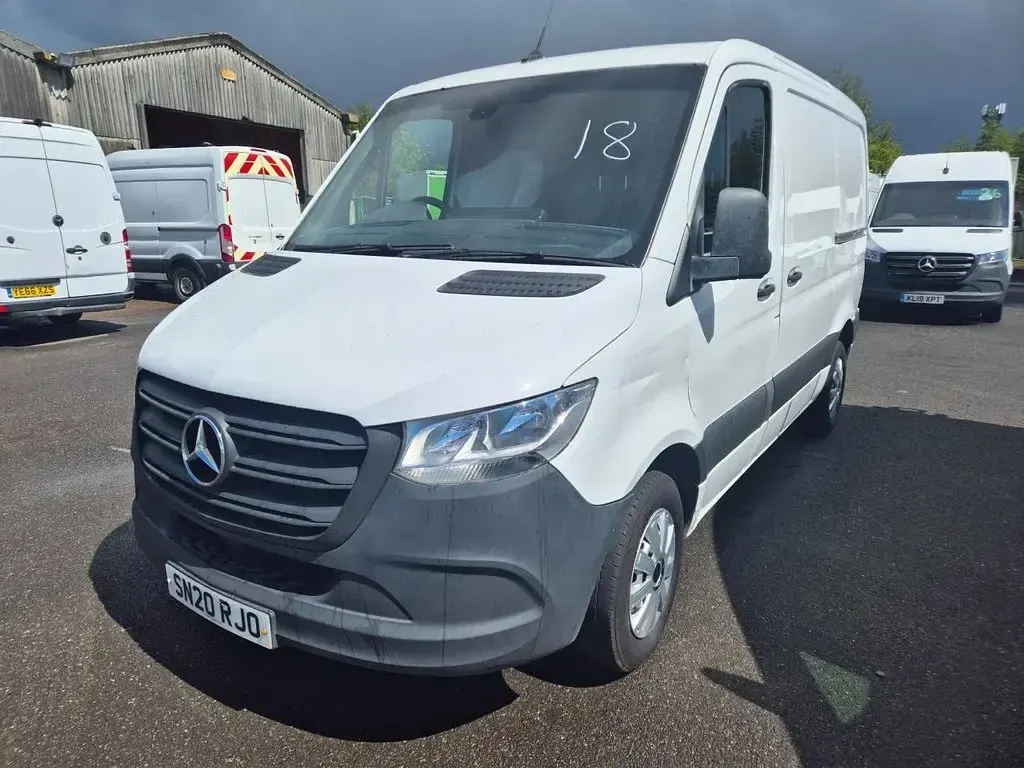 Used Mercedes Sprinter 143 HP (105 kW) 2020 White Van