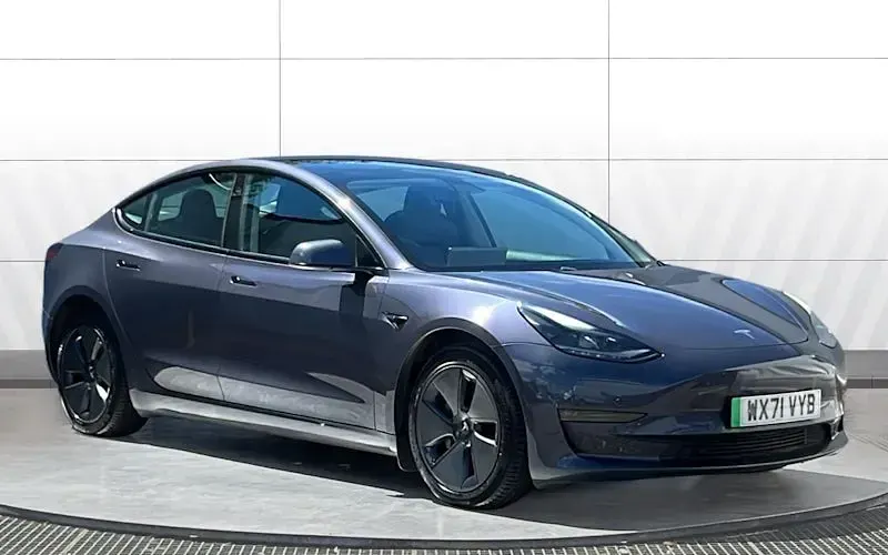 Used Tesla Model 3 Long Range AWD 258 kW (351 HP) 2023 Sedan