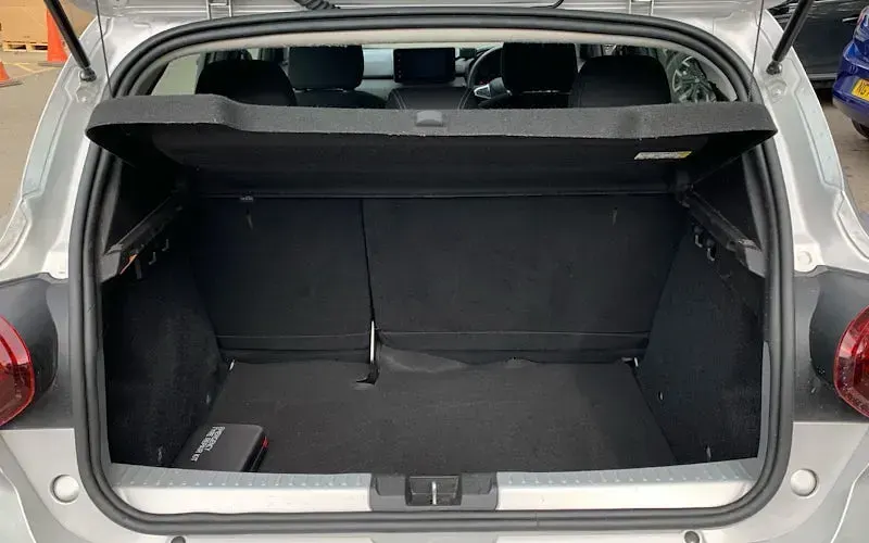 Used Dacia Sandero Comfort 101 HP (74 kW) 2022 Hatchback