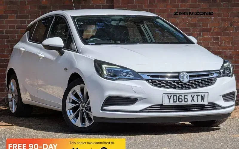 Second-hand Vauxhall Astra 125 CP (91 kW) 2017 Hatchback
