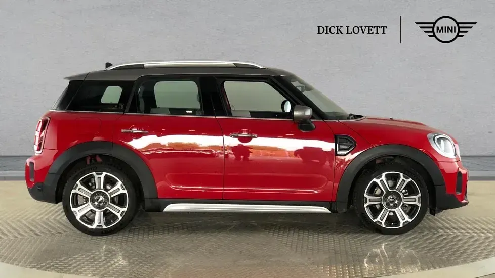 Used Mini Cooper Countryman Exclusive 134 HP (98 kW) 2022 Red SUV