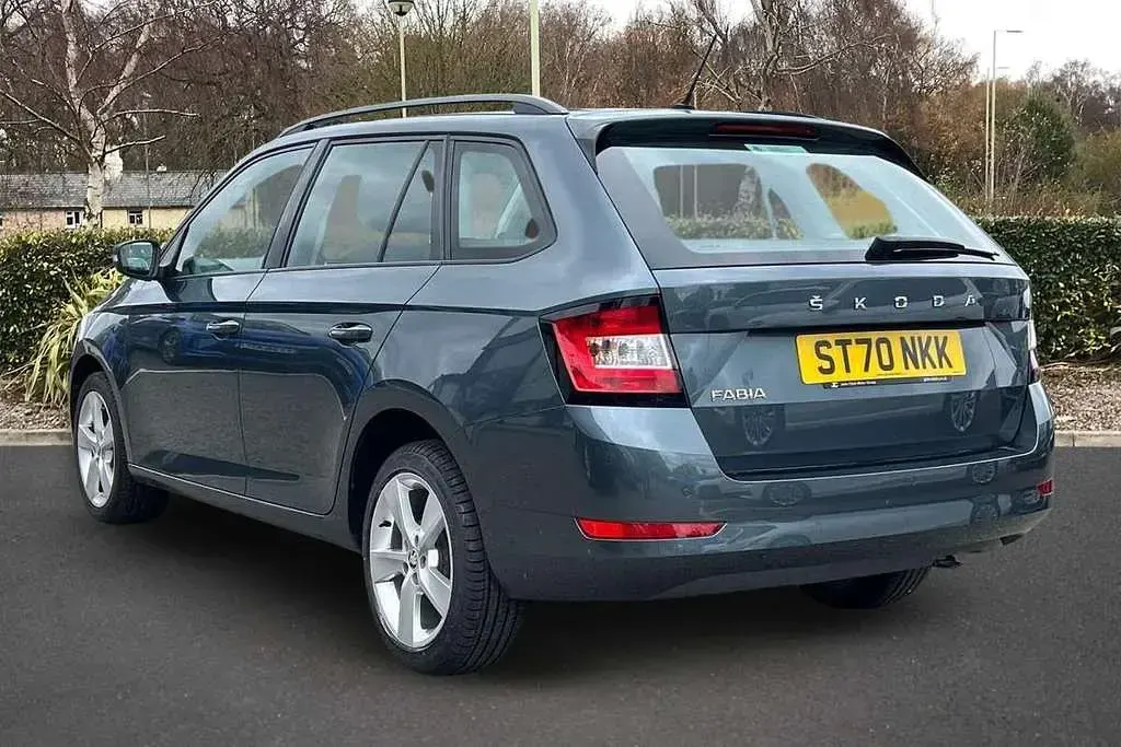 Used Skoda Fabia SE L 94 HP (69 kW) 2020 Quartz grey metallic Hatchback