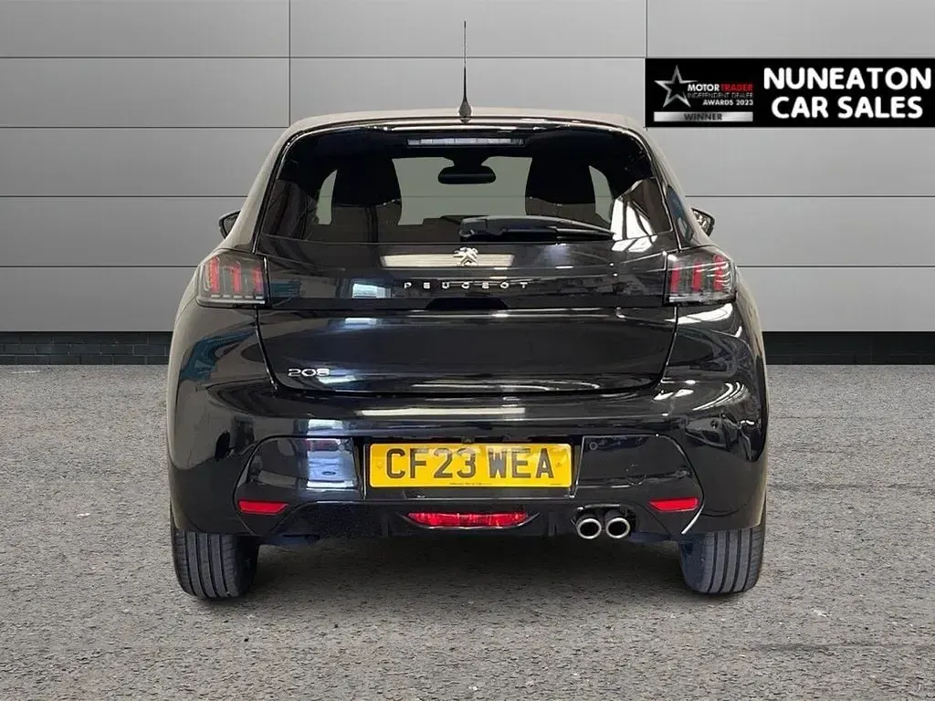 Used Peugeot 208 Allure+ 130 HP (95 kW) 2023 Black Hatchback