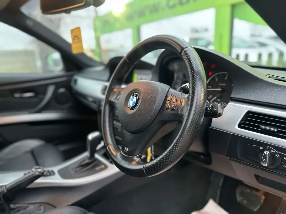 Używany BMW 320 Sport Line 2012 Niebieski Coupe