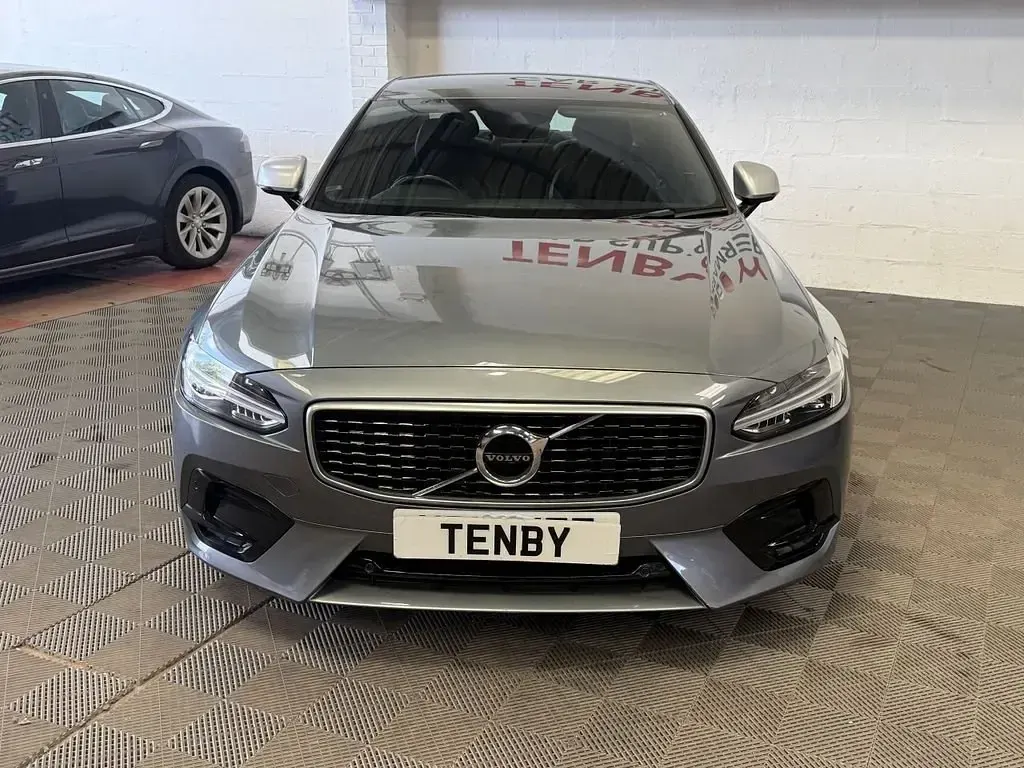 Used Volvo S90 R-Design 2019 Grey Sedan