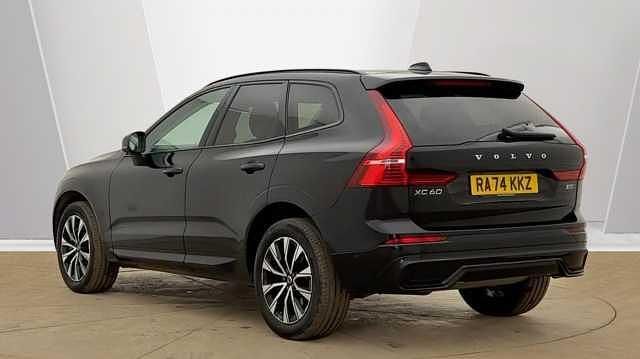Used Volvo XC60 Plus 247 HP (181 kW) 2025 SUV