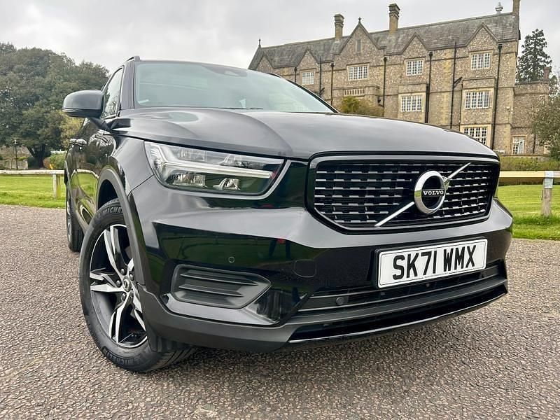 Used Volvo XC40 R-Design 197 HP (144 kW) 2021 Black SUV