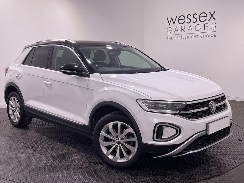 Used 2023 VW T-Roc Style SUV | £22,340 (Fair price) - Image 1/1