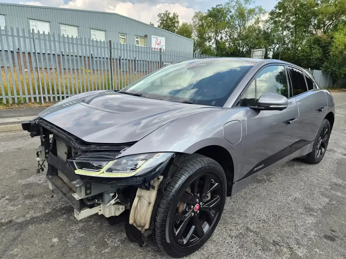 Used Jaguar I-Pace SE 294 kW (400 HP) 2020 Grey SUV