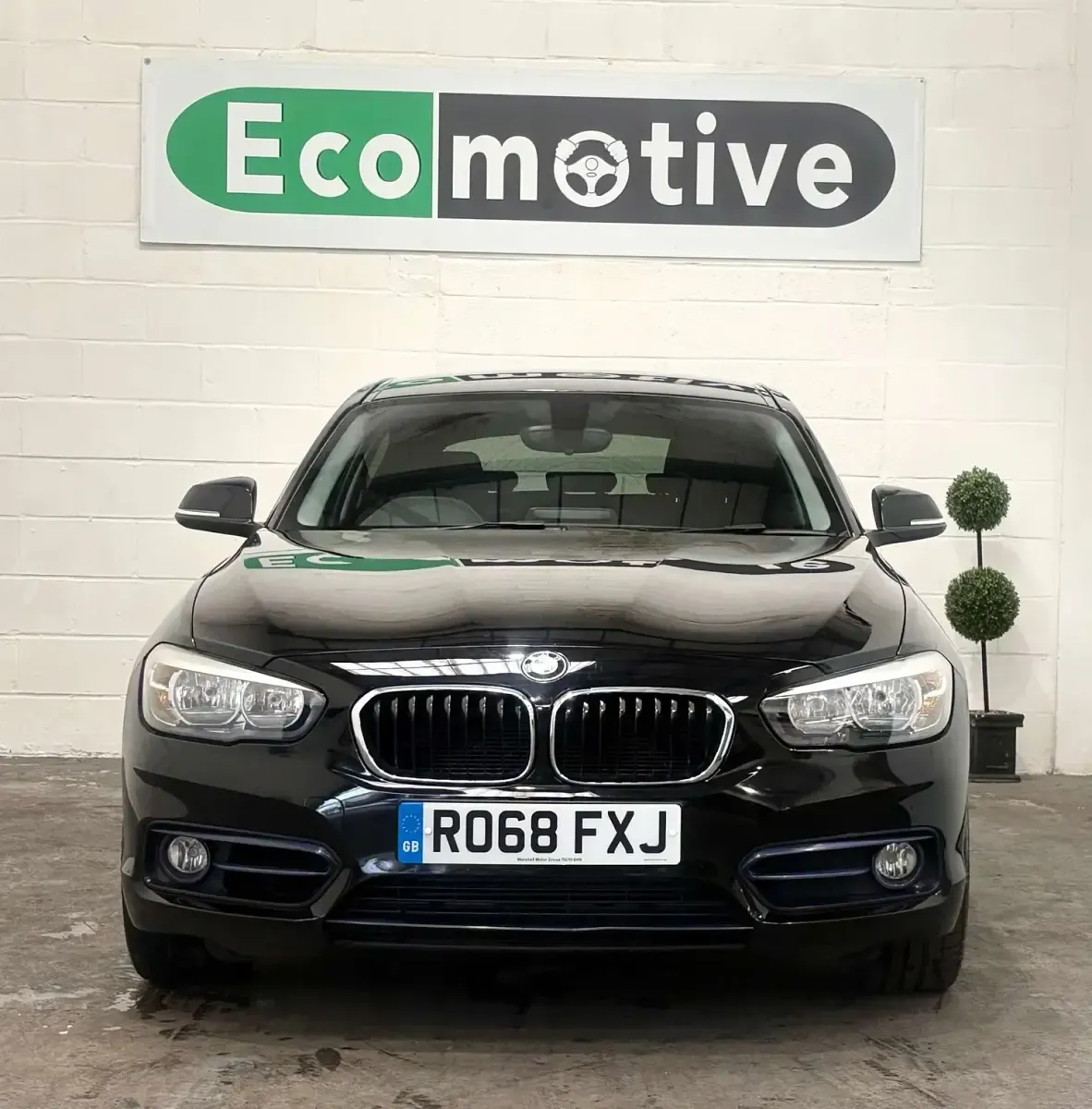 Used BMW 118 Sport Line 134 HP (98 kW) 2018 Black Hatchback