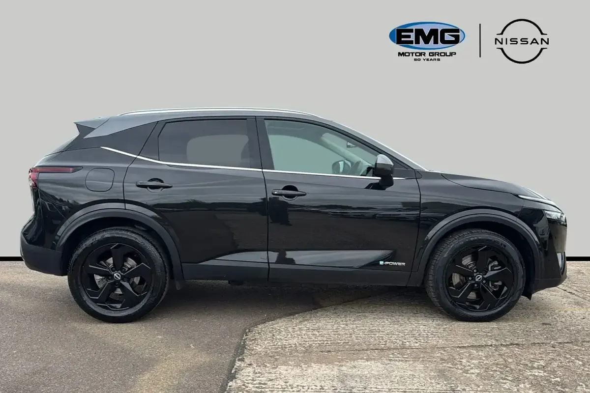 Used Nissan Qashqai S 190 HP (139 kW) 2023 Black SUV